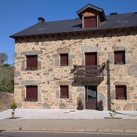 Apartamentos Turisticos Las Candelas Puebla de Sanabria Buitenkant foto